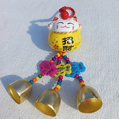 categoria de gatos nekos hindu decorativos