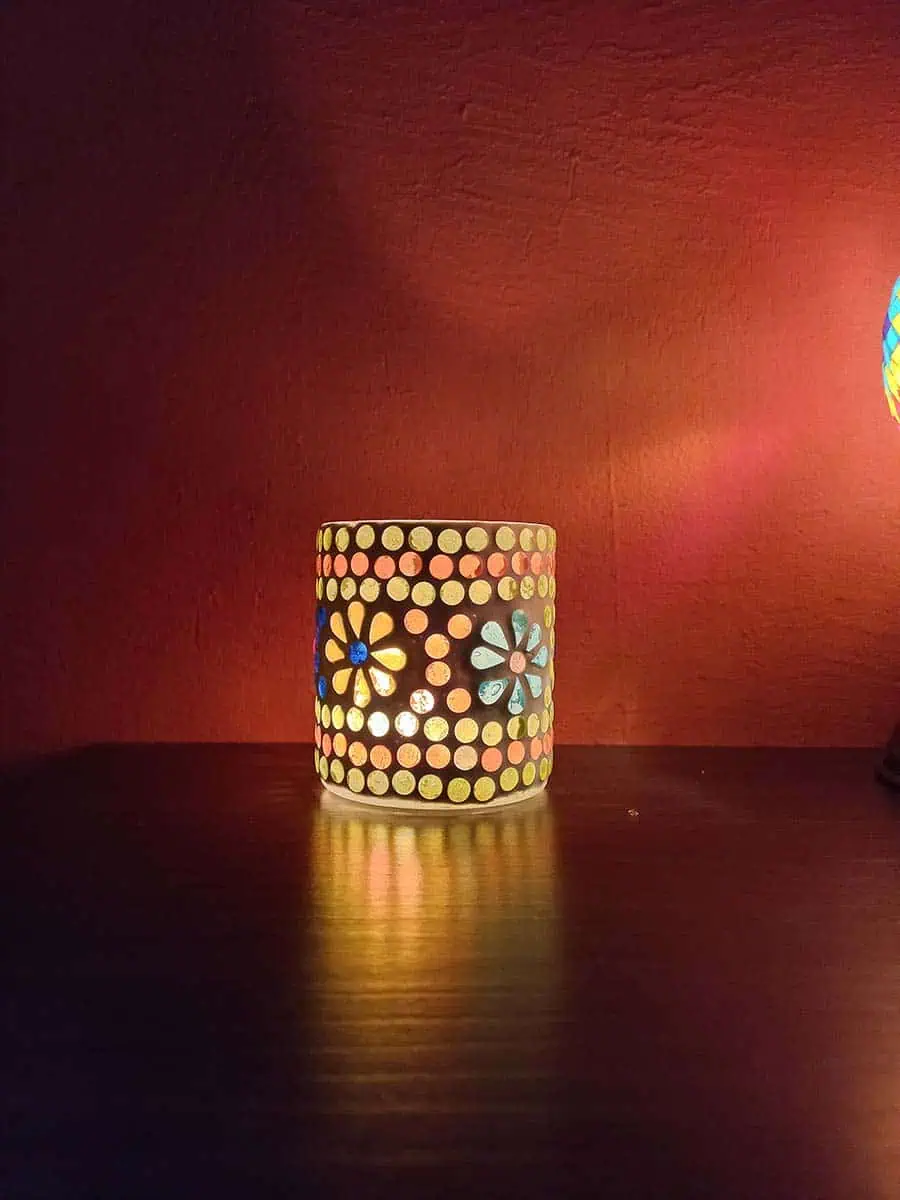 Portavela de vidrio flores