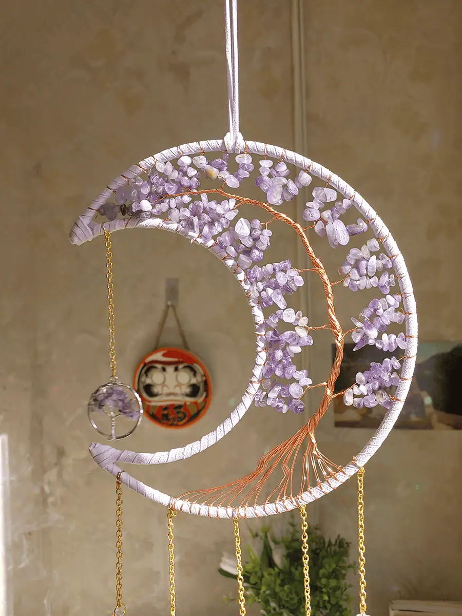 Atrapasol de luna con cuarsos amatista