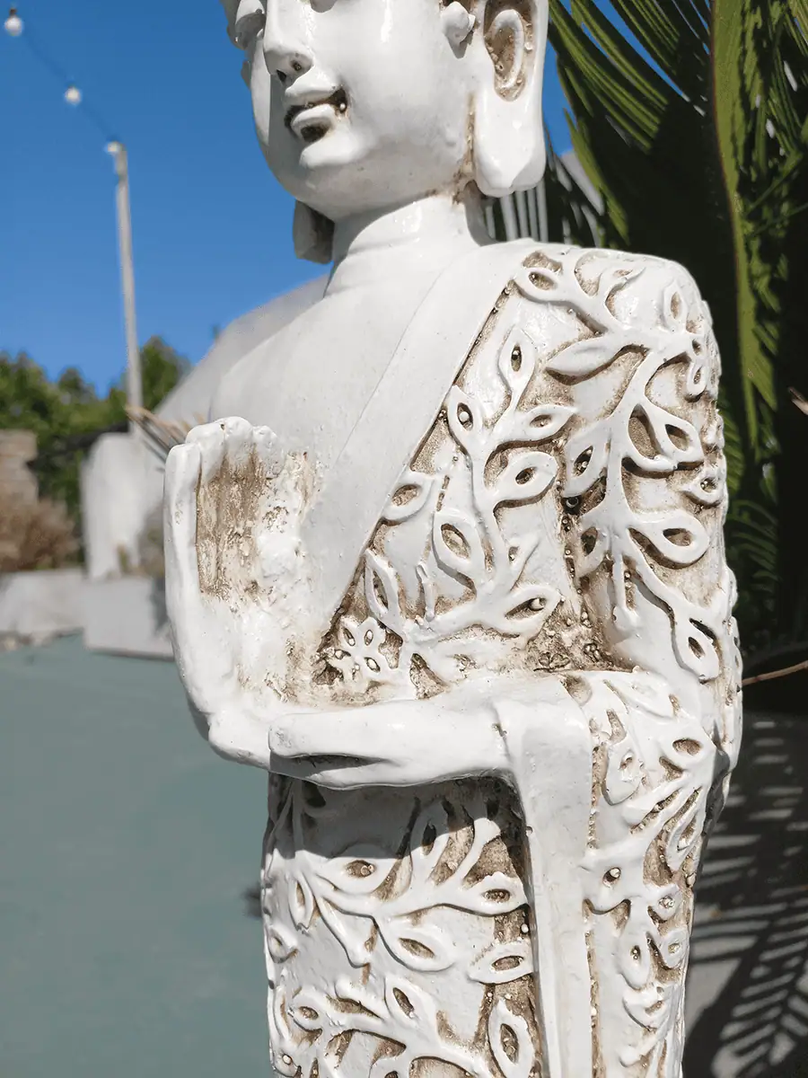 Buda de resina para exterior delgado y alto de Equilibrio de Energía para balcon o jardin