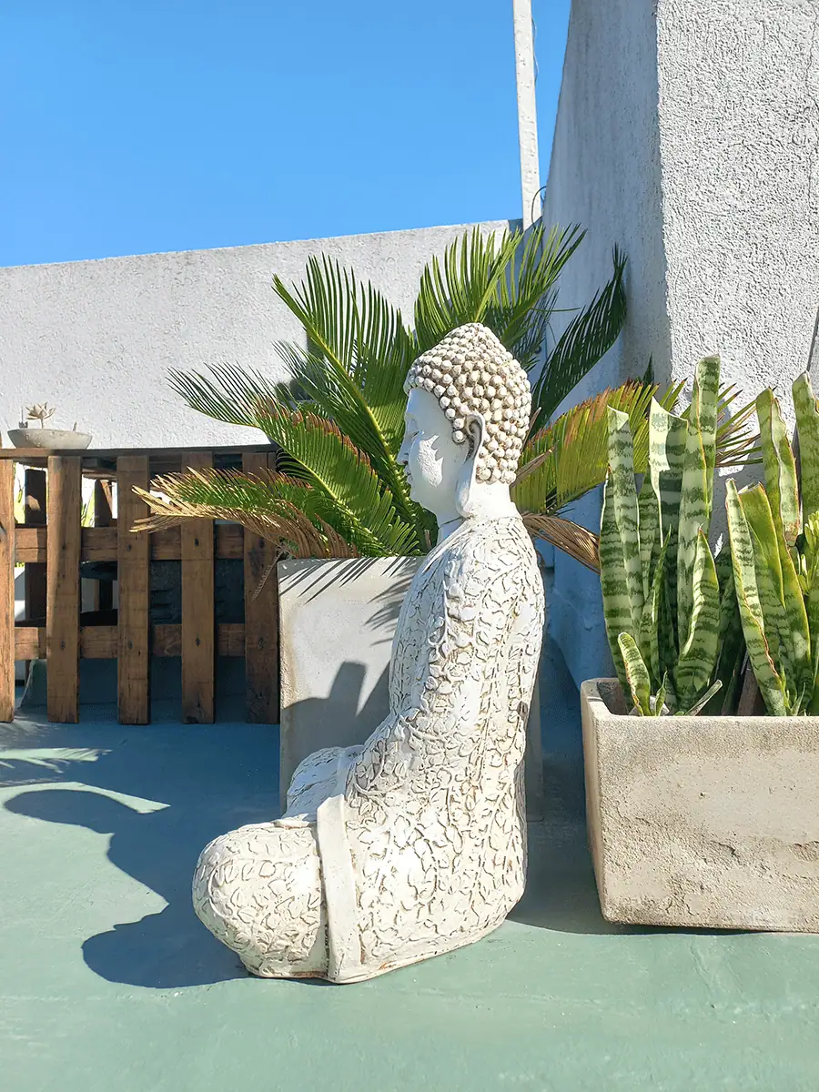 Buda para exterior de meditacion, mediano para balcon o jardin