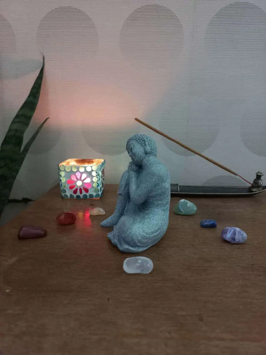 imagen de buda soñador