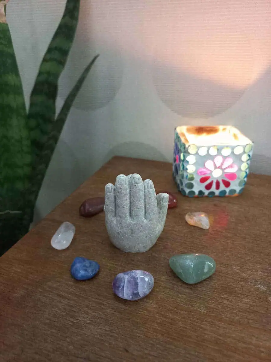 imagen de una ganesha decorativa para la casa de color blanco