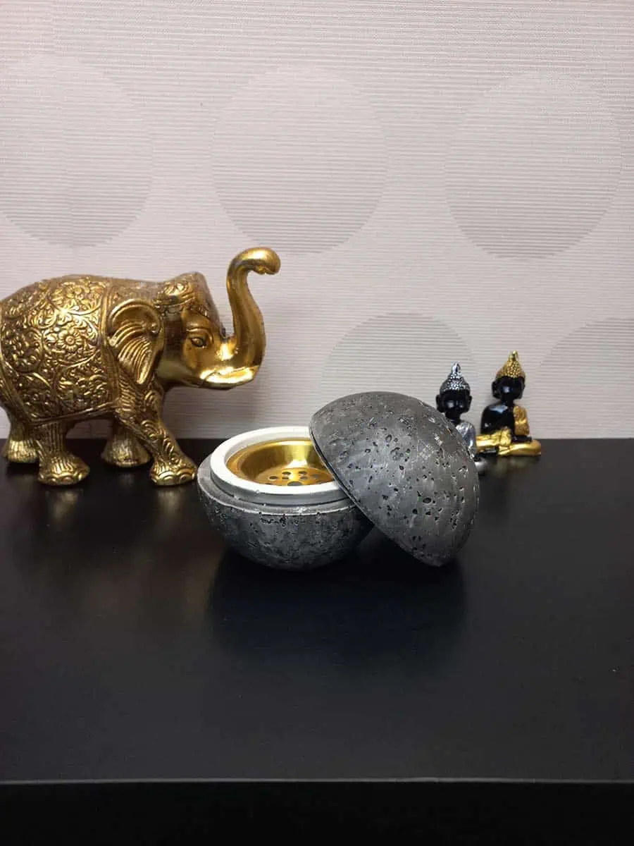 Sahumador decorativo estilo rústico gris