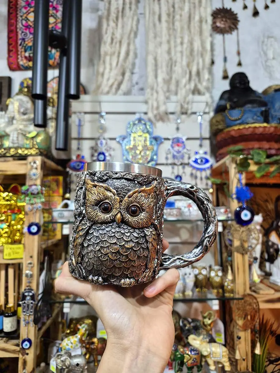 taza estilo medieval o vikinga de acero inoxcidable de lechuza