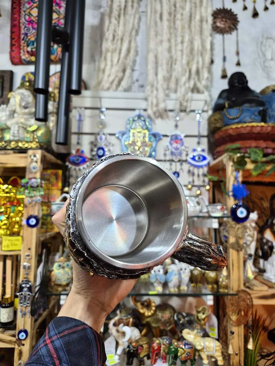 taza estilo medieval o vikinga de acero inoxcidable de lechuza